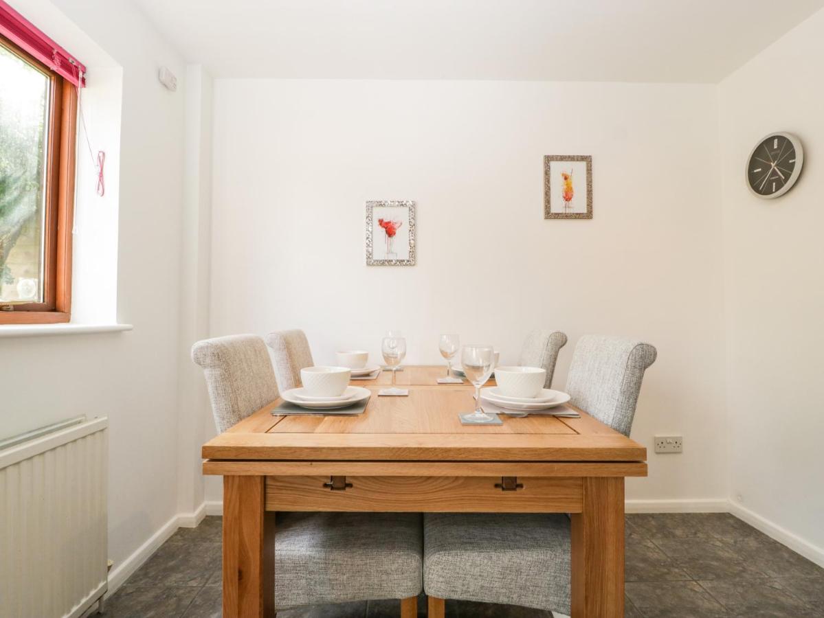 16 Mythern Meadow Bradford-On-Avon Exterior foto